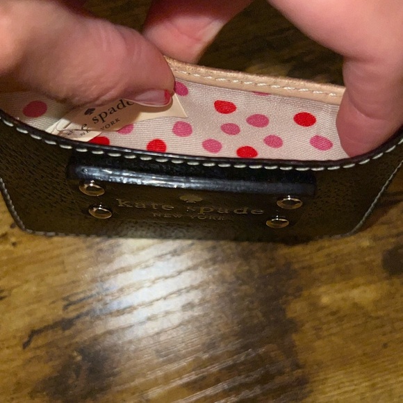 Kate Spade Wellesley Cardholder - Picture 3 of 3